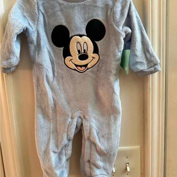NWT Disney Mickey Mouse Footed Romper - Picture 4 of 8
